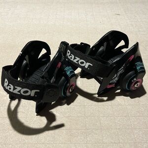 Razor Jetts Heel Wheels - Good Used Condition